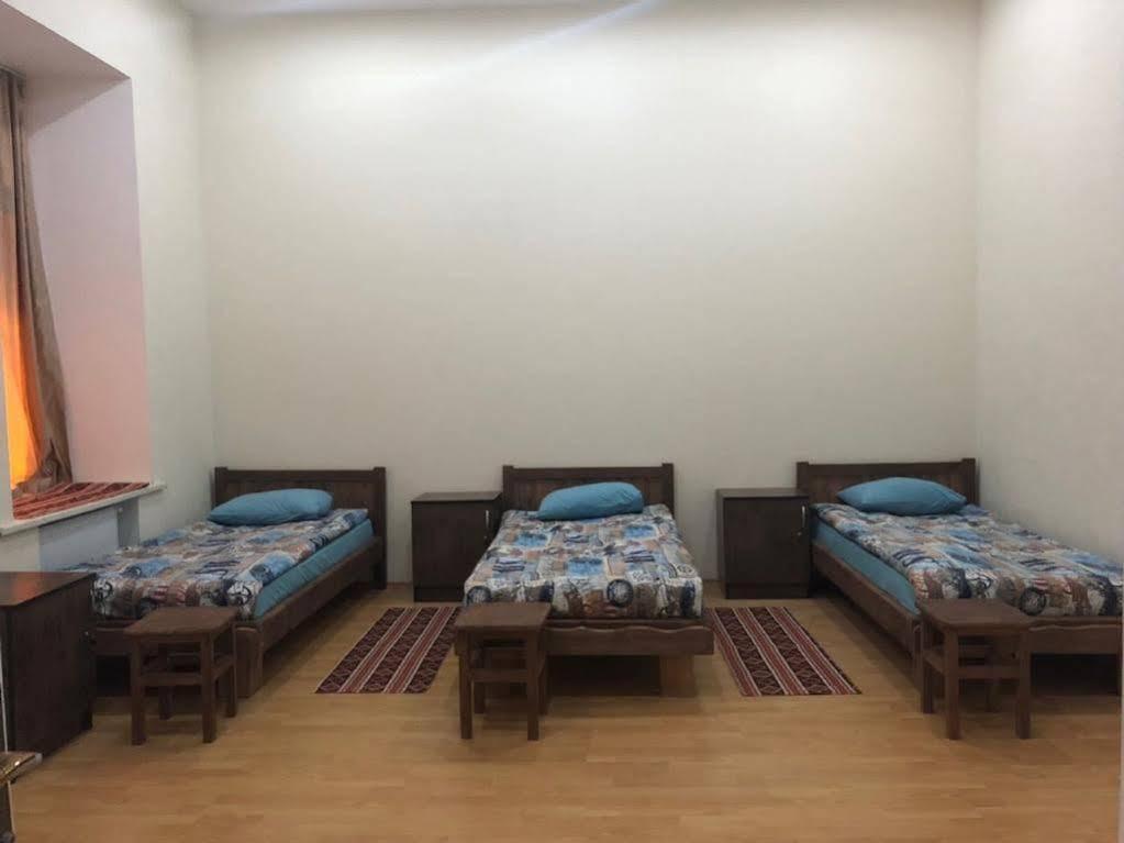 Capital Hostel باكو المظهر الخارجي الصورة